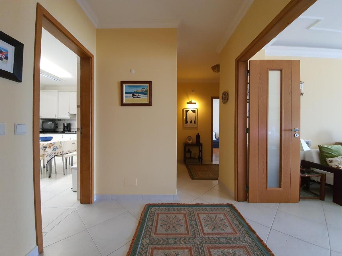 Nazare Apartamento Em Frente Ao Mar Exterior photo